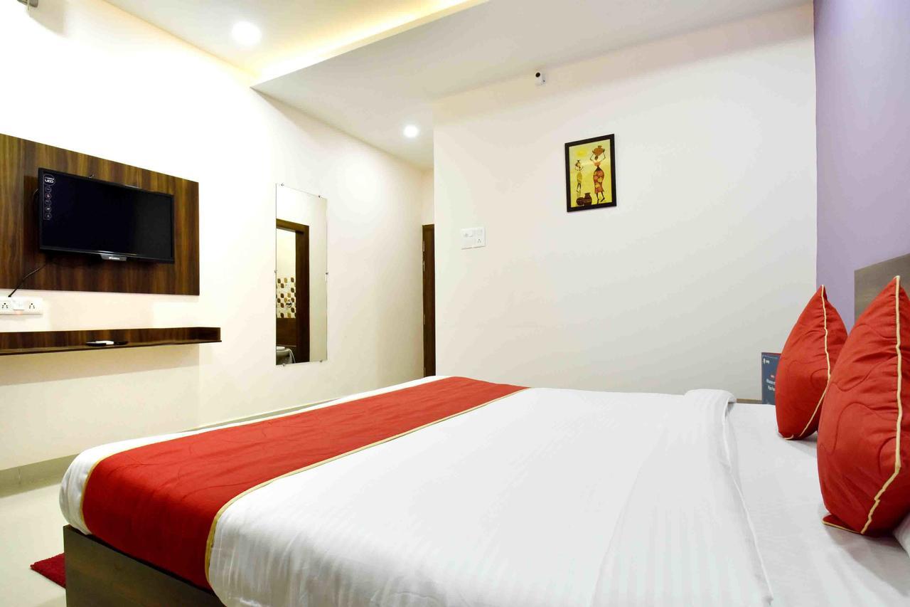 Hotel Hori Palace Ujjain Esterno foto